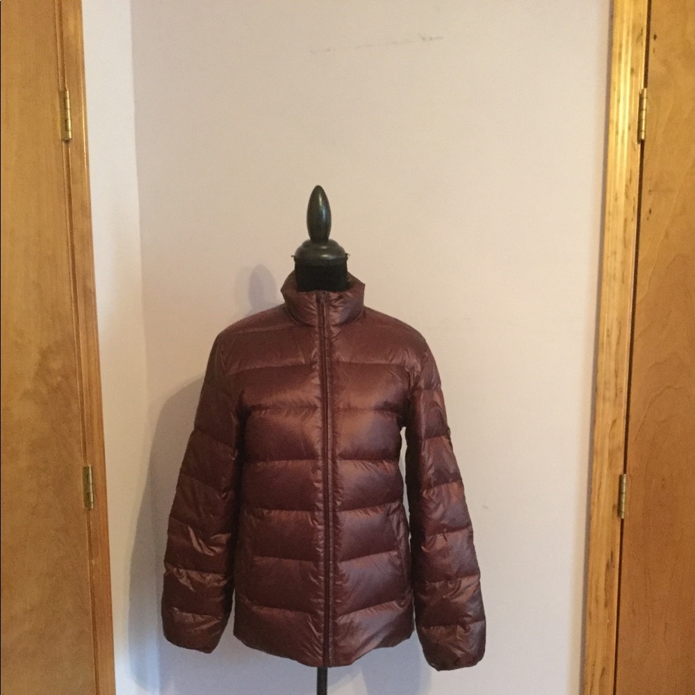 Burgandy Puffer Jacket in Excellent Condition